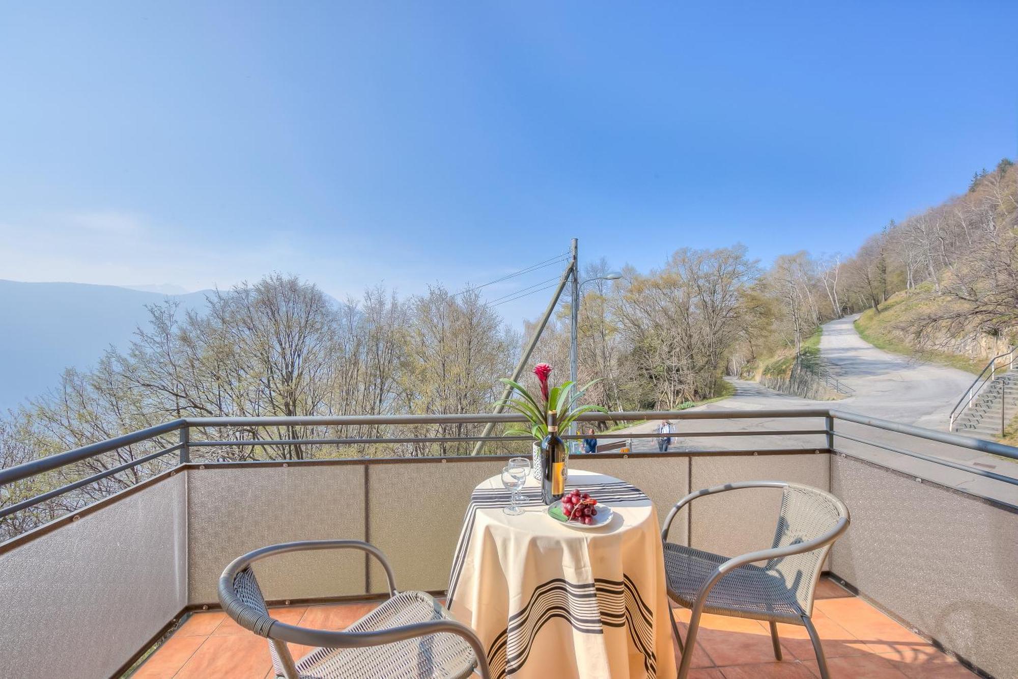 Ca' Gina Panoramica - Monte Bre - Happy Rentals Lugano Exterior foto